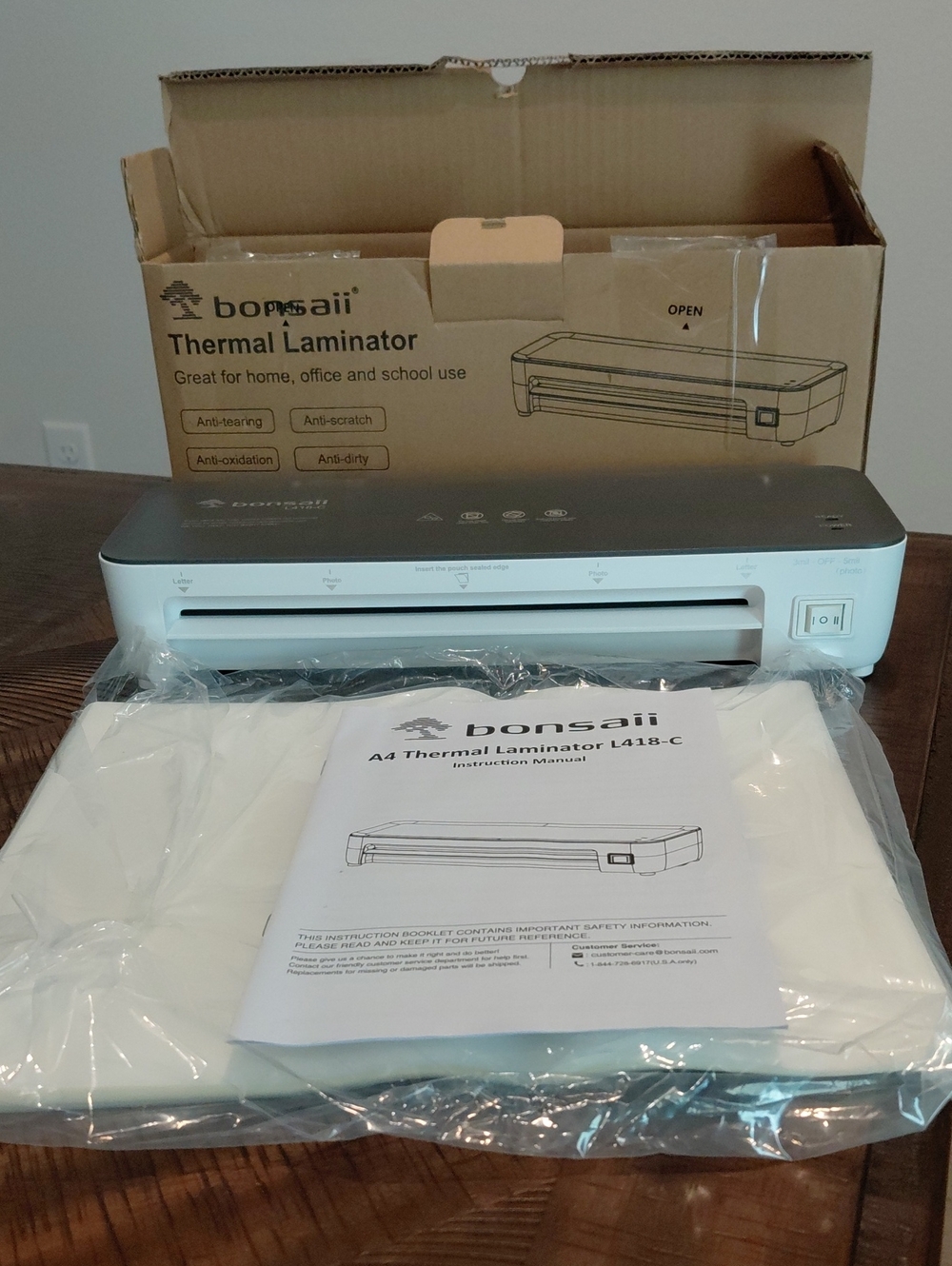 Bonsaii A4 Thermal Laminator in White and Silver